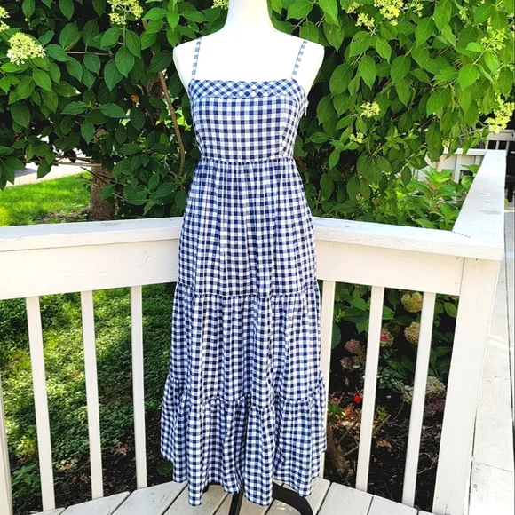 red print maxi dress Leading Lady Sweetheart Maxi Dress Red Floral Burnout